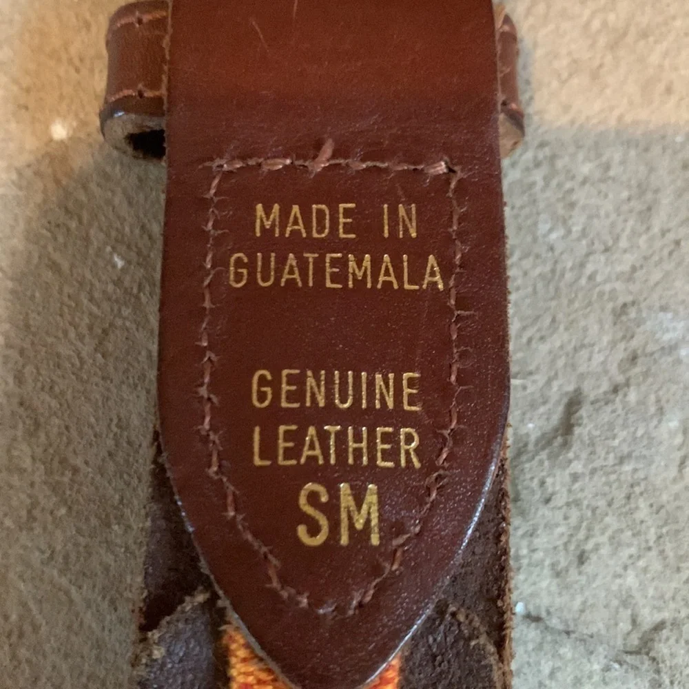 Leather S/M brown leather belt with multi color fabric